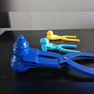 Snowman Dinosaur, Duck Snow Ball Maker